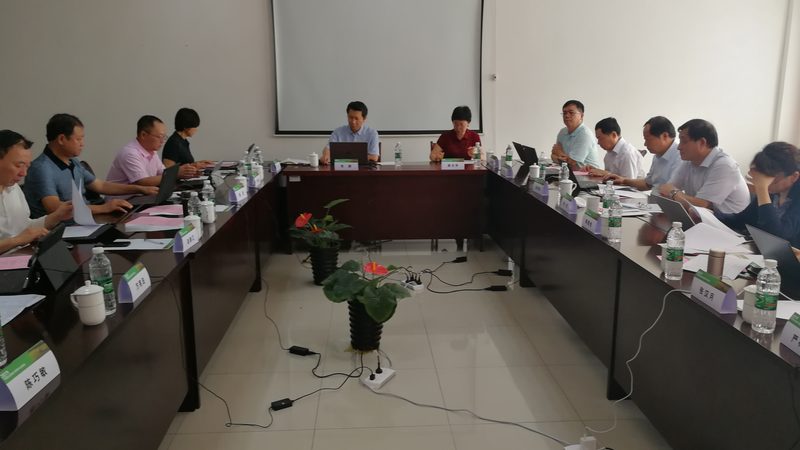 精密轴承型号材质对比：揭秘优缺点与选型逻辑