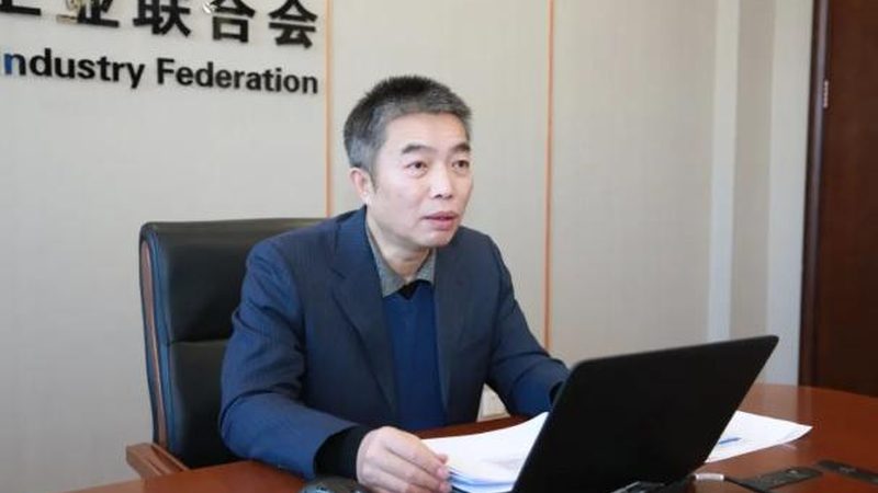 冲压模具冲头材质选择：关键因素与误区解析